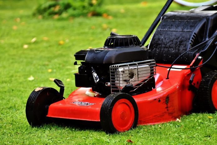 My Lawn Mower Won't Start!: 5 Troubleshooting Tips